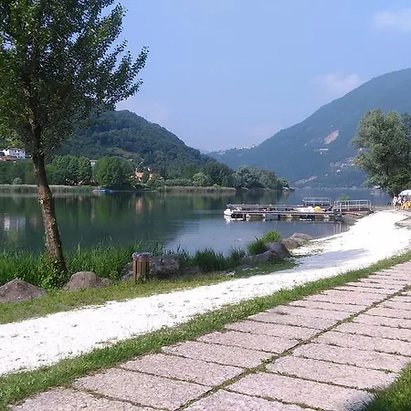 Holiday home Lake *