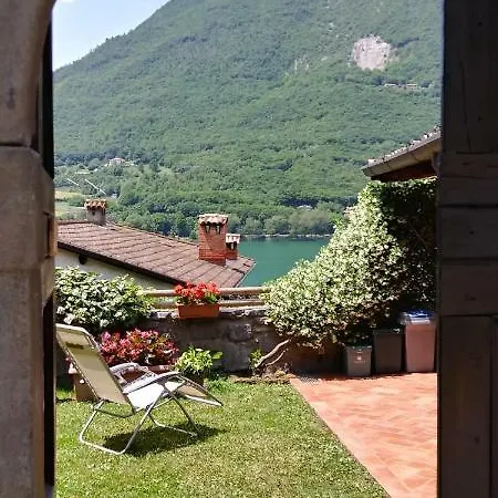 Lake Holiday home